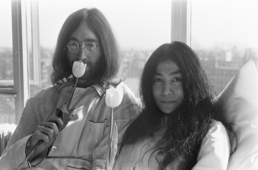 Yoko Ono Opens Up About John Lennons Bisexuality