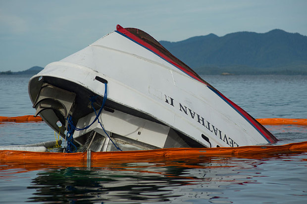 Ship capsized in Canada