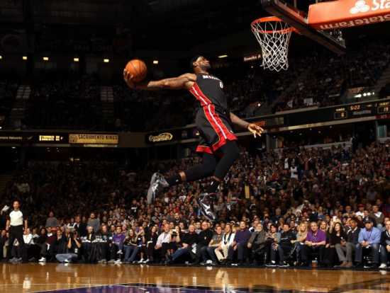 Lebron James is one of the best athletes in the world. When he jumps, it looks as if he is floating on air.
