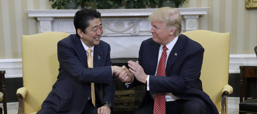 Trump+and+Abe+Meet%2C+Golf+and+Shake+Hands...For+a+Long+Time