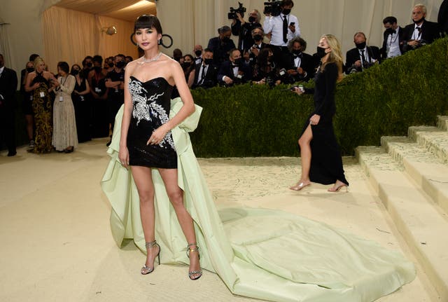 How Your Favorite Celebrity Met Gala Looks Related to the Theme In America: A Lexicon of Fashion