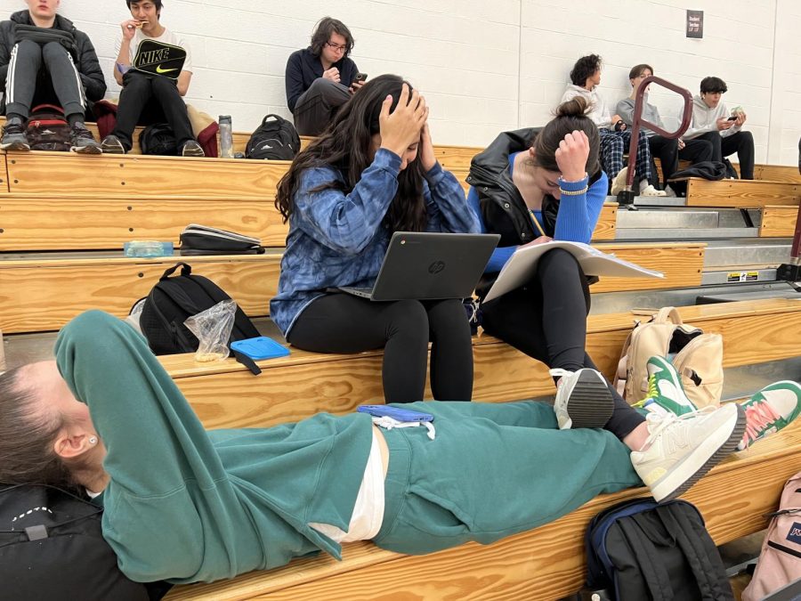 Sophomores Lexi Bonczek, Rebecca Siuffe, and Mackayla Teli, exhausted before the Wellness weekend